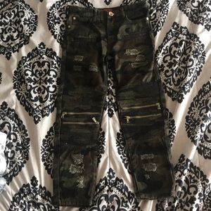 Camouflage boys pants.